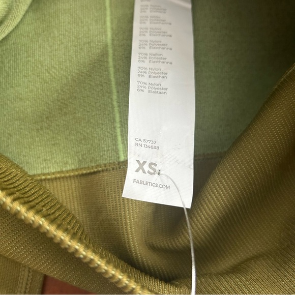 Fabletics Leggings High Waisted Seamless Check Pants Womens XS Olive Green NWT - Picture 9 of 10